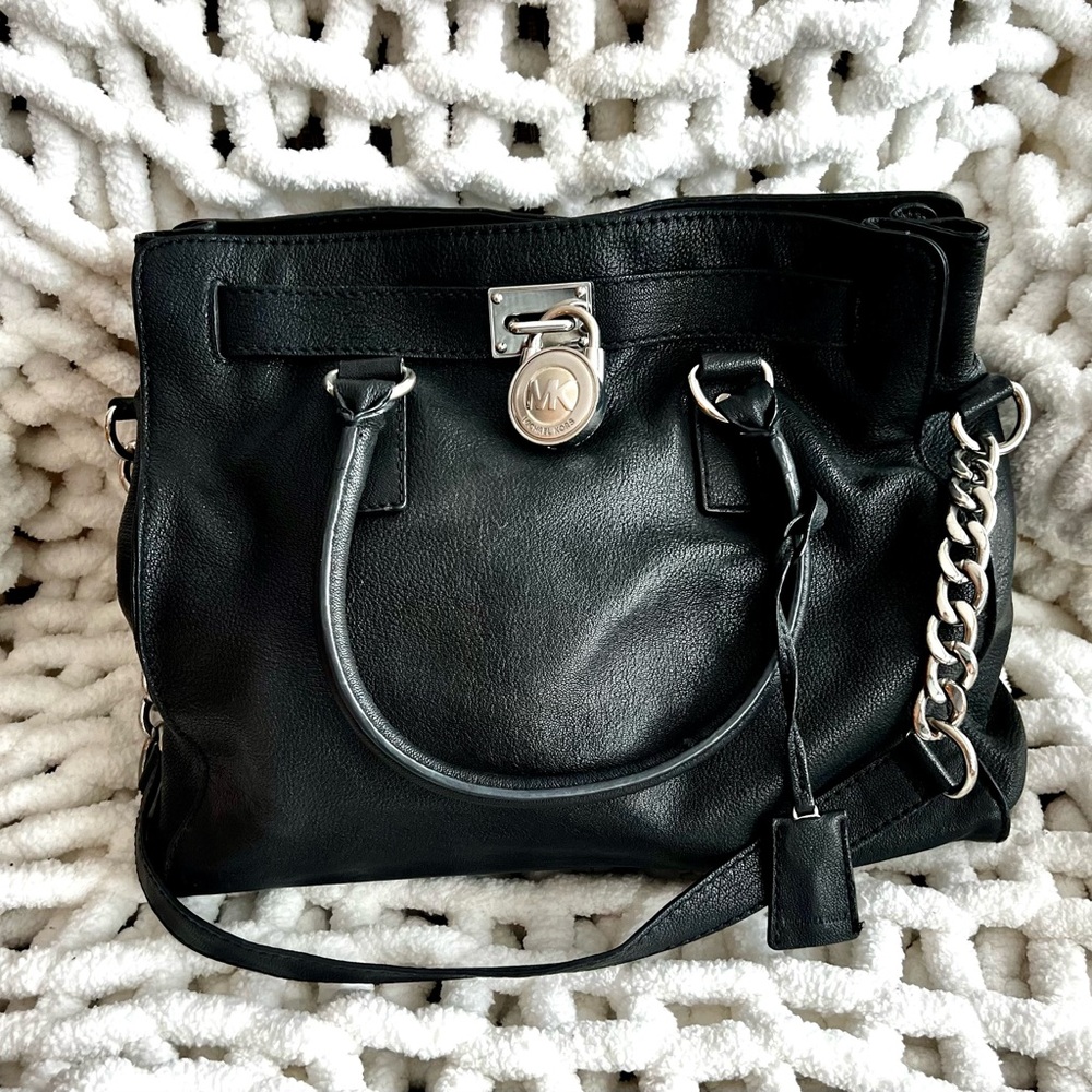 Michael Kors Black Leather “The Hamilton” Bag With Dust Cover